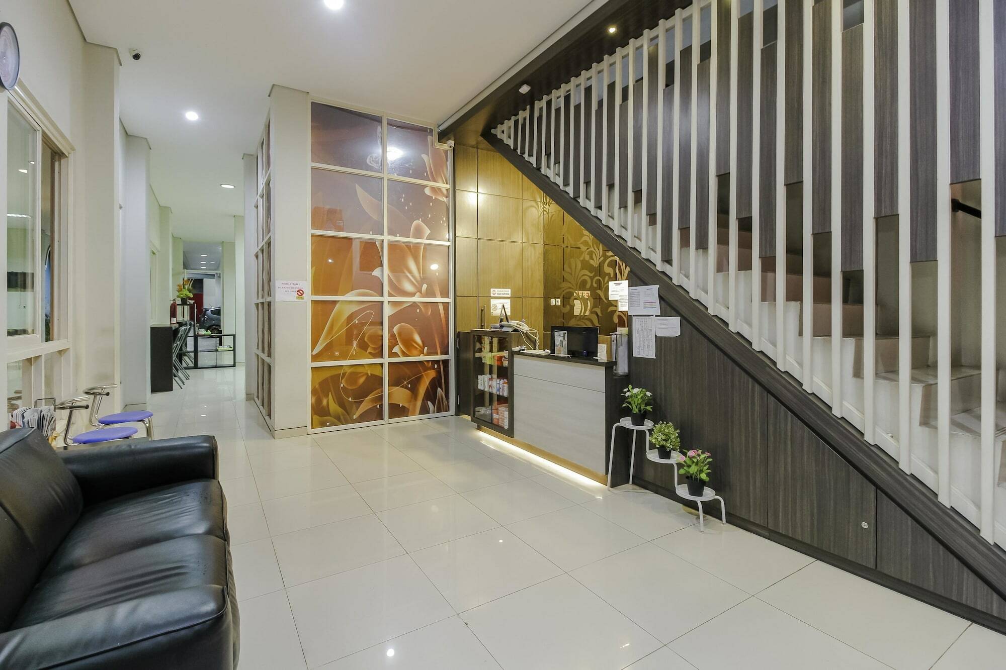 Reddoorz Near Samarinda Central Plaza المظهر الخارجي الصورة
